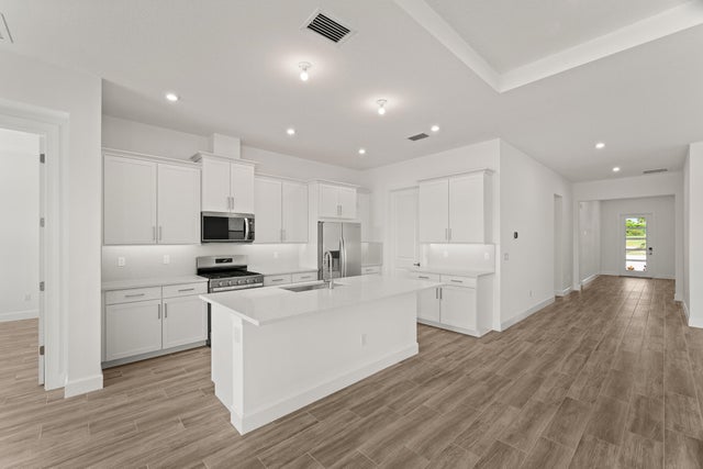 4 of 17 - 10388 Sw Jadewood Court, Port Saint Lucie, FL