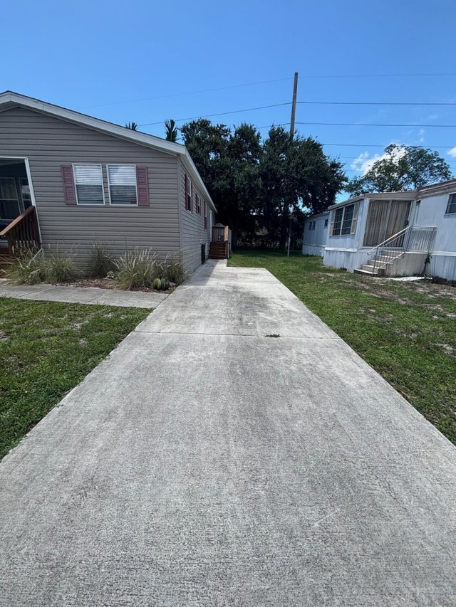 4 of 32 - 100 Nw 48th Court, Deerfield Beach, FL