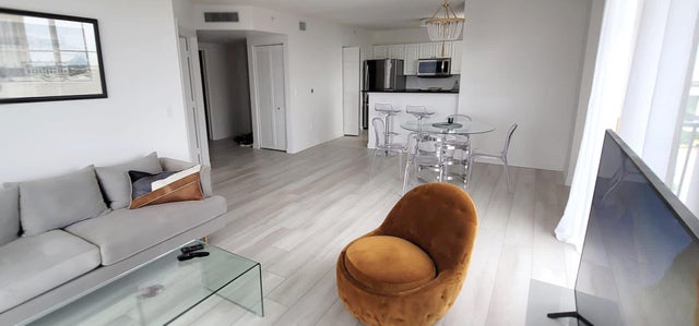 4 of 14 - 651 Okeechobee Boulevard #702, West Palm Beach, FL