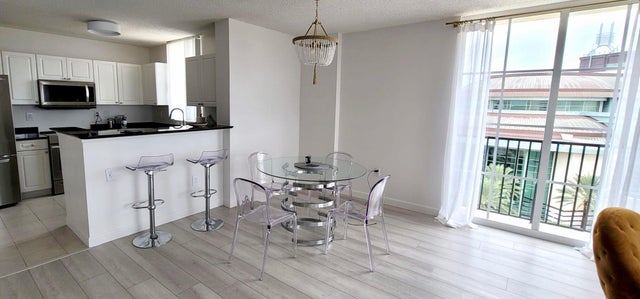 5 of 14 - 651 Okeechobee Boulevard #702, West Palm Beach, FL