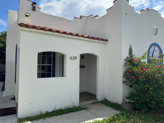 4 of 25 - 639 38th Street, West Palm Beach, FL