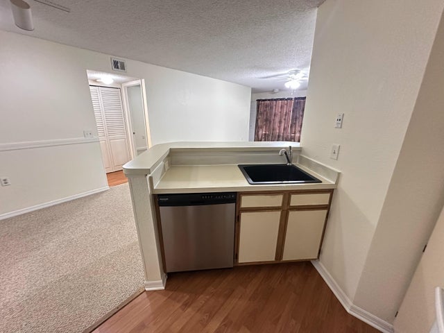 4 of 15 - 1401 Village Boulevard #1914, West Palm Beach, FL