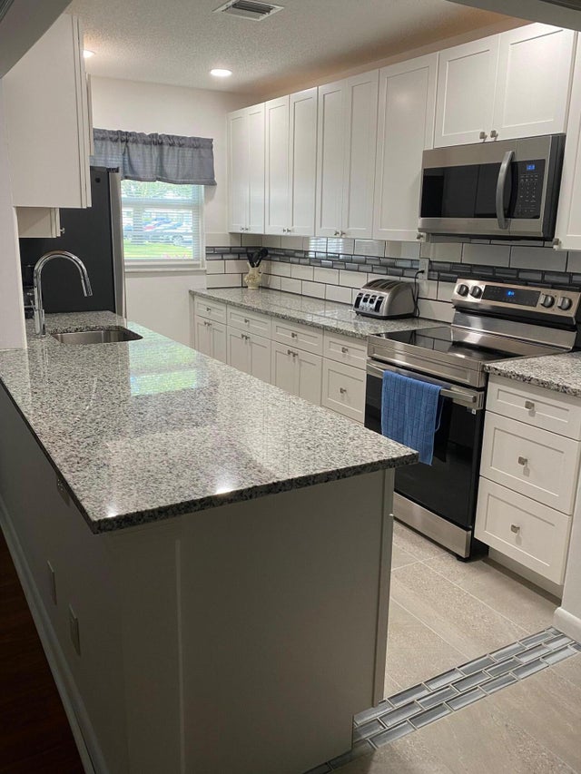 3 of 24 - 14572 Canalview Drive #c, Delray Beach, FL