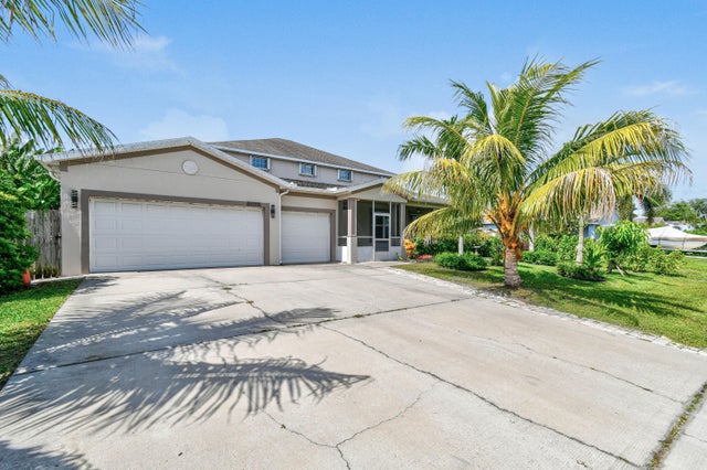 3 of 90 - 1842 Sw Lofgren Avenue, Port Saint Lucie, FL