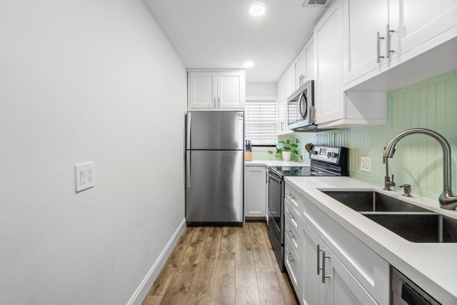 3 of 30 - 421 N Cypress Drive #15, Tequesta, FL