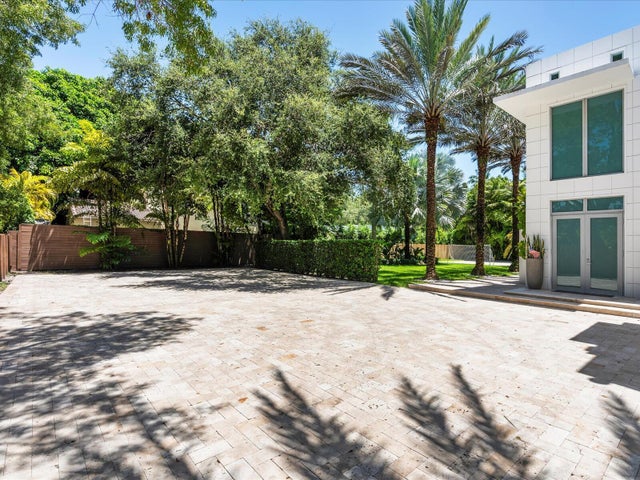 4 of 66 - 3917 S Le Jeune Road, Miami, FL