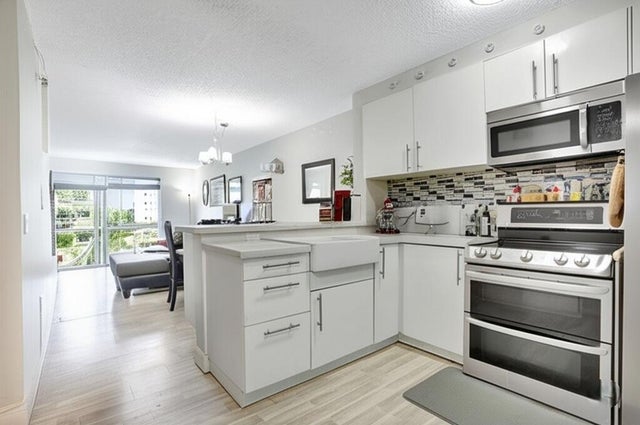 3 of 40 - 2216 N Cypress Bend Drive #501, Pompano Beach, FL