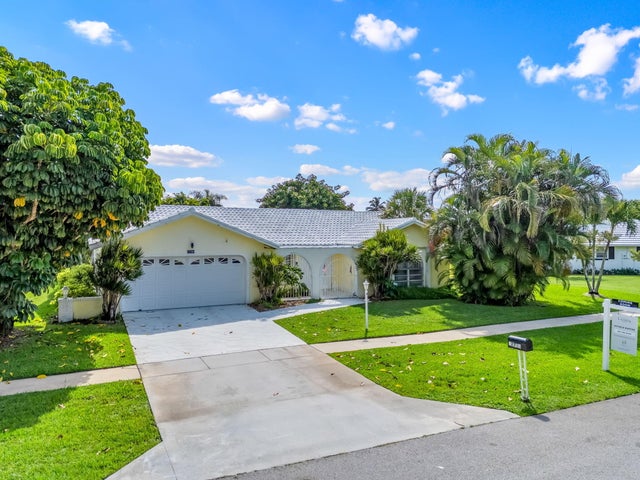 3 of 32 - 12754 Westport Circle, Wellington, FL