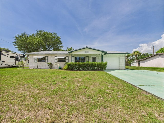 1 of 42 - 810 Se 13th Street, Okeechobee, FL