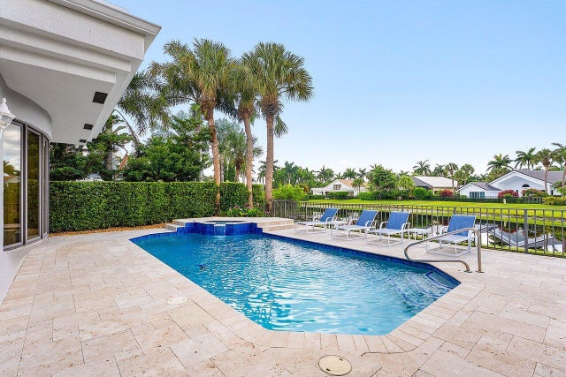 5 of 97 - 17356 Loch Lomond Way, Boca Raton, FL