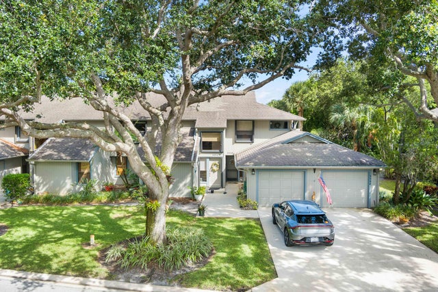 1 of 34 - 5548 Se Schooner Oaks Way, Stuart, FL