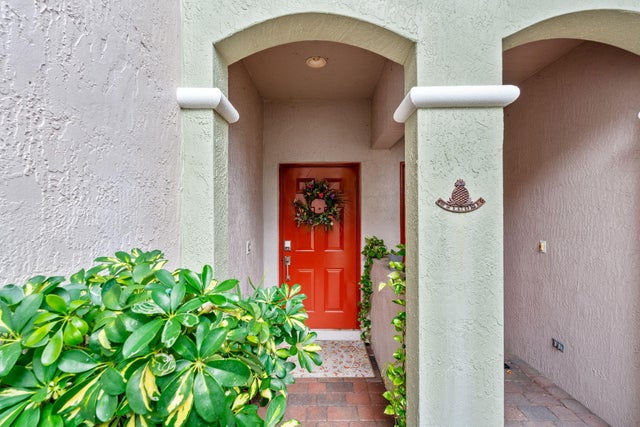 2 of 43 - 104 Las Brisas Circle, Hypoluxo, FL