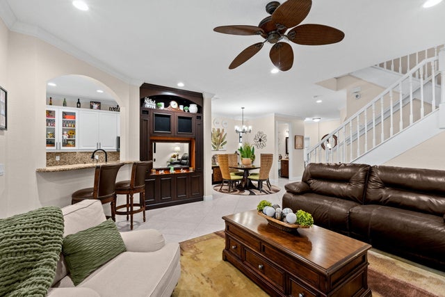 5 of 43 - 104 Las Brisas Circle, Hypoluxo, FL