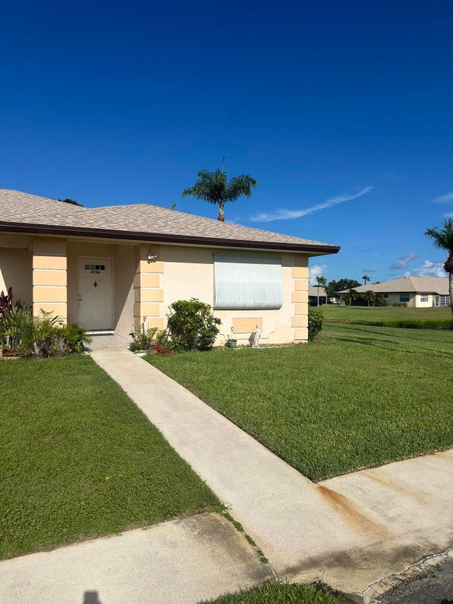2 of 13 - 5796 Moss Court #7, Fort Pierce, FL