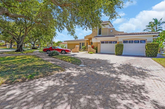 2 of 40 - 2651 Ne 49th Street, Lighthouse Point, FL