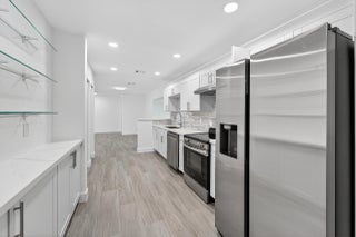 Photo of Listing #RX-11102267