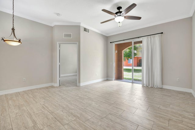 2 of 28 - 40 Se Sedona Circle #104, Stuart, FL