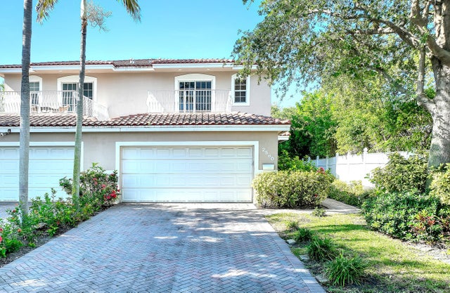 1 of 18 - 2560 Ne 11th Street, Pompano Beach, FL