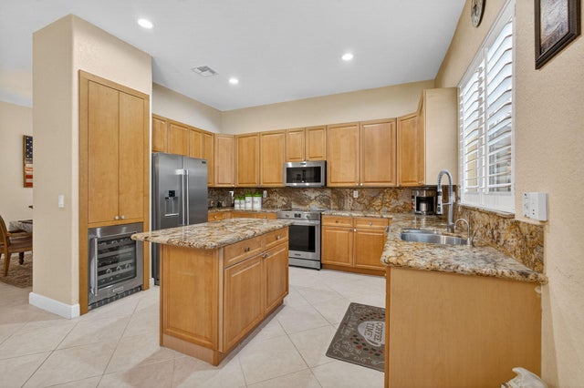 5 of 76 - 8275 Bob O Link Drive, Palm Beach Gardens, FL