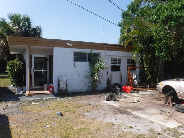 3 of 3 - 801 S 33rd Street, Fort Pierce, FL