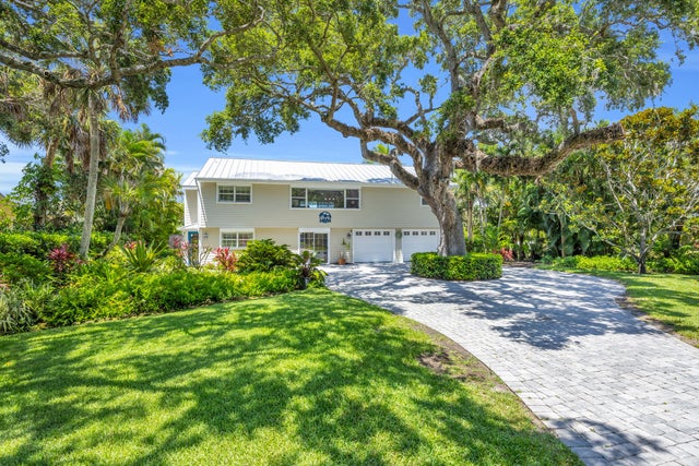 2 of 38 - 376 Live Oak Drive, Vero Beach, FL