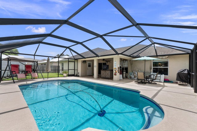 1 of 35 - 397 Sw Jeanne Avenue, Port Saint Lucie, FL