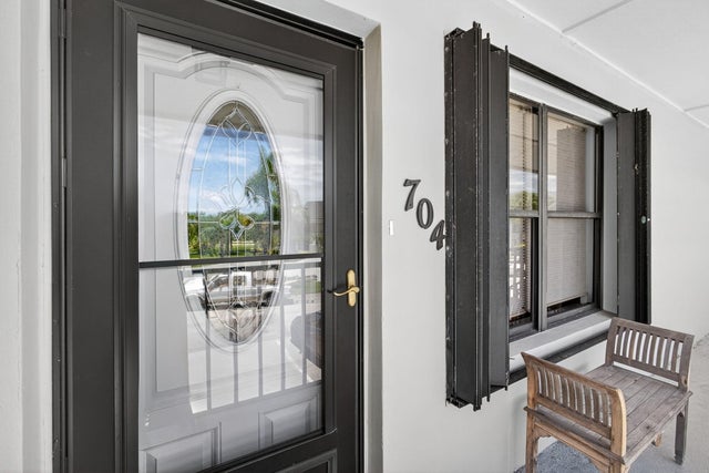 4 of 72 - 704 Clubhouse Circle, Jupiter, FL