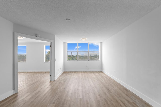 4 of 22 - 10346 Nw 24th Place #301, Sunrise, FL