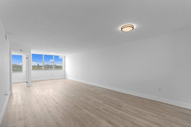 5 of 22 - 10346 Nw 24th Place #301, Sunrise, FL