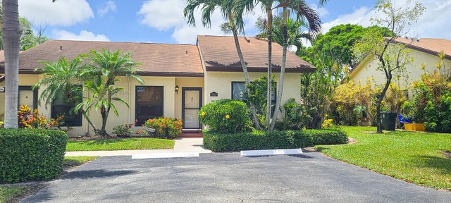 1 of 16 - 3615 Crab Apple Trail #c, Lake Worth, FL