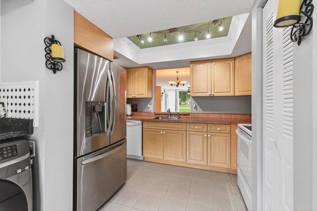 2 of 65 - 16 Willowbrook Lane #102, Delray Beach, FL