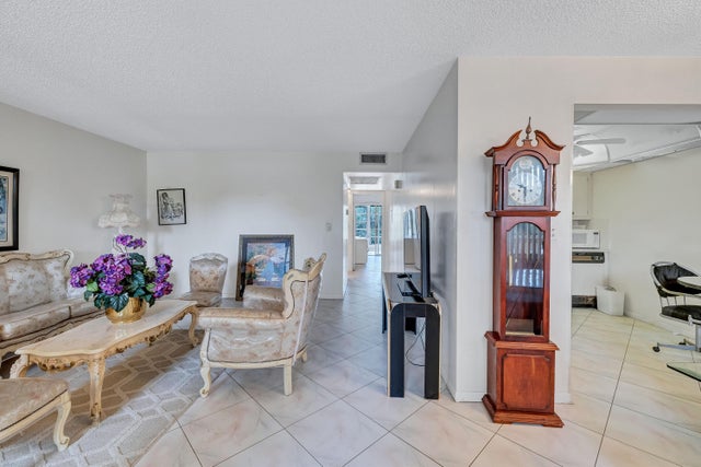 4 of 18 - 1902 Bermuda Cir #l2, Coconut Creek, FL