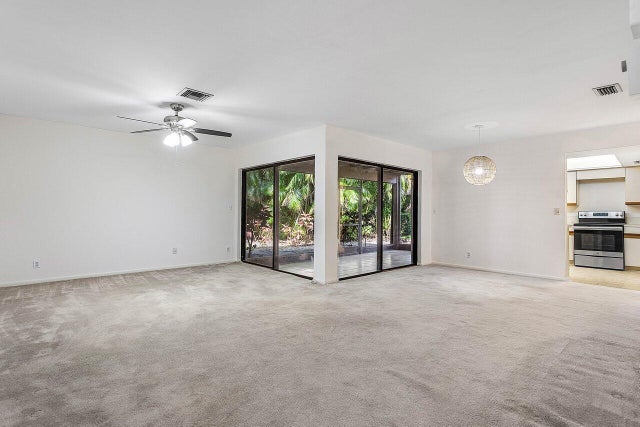 5 of 34 - 5944 Forest Grove Drive #3, Boynton Beach, FL