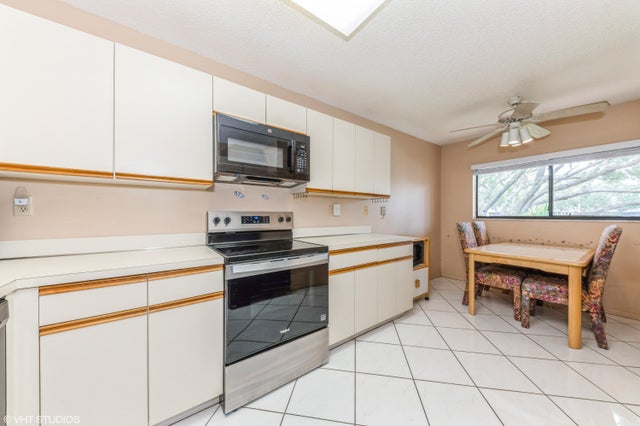 5 of 29 - 15324 Lakes Of Delray Boulevard #210, Delray Beach, FL