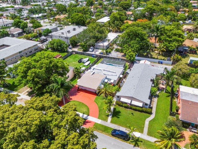 2 of 44 - 1623 Wiley Street, Hollywood, FL