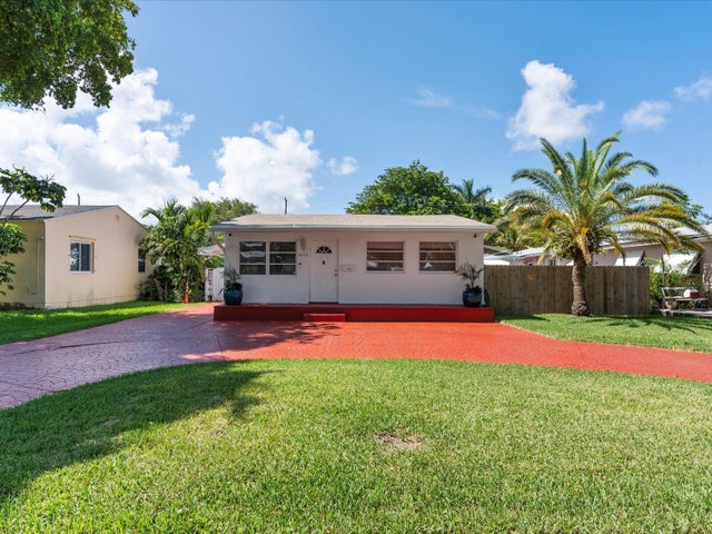 3 of 44 - 1623 Wiley Street, Hollywood, FL