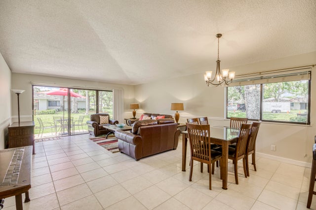 5 of 24 - 713 Club Drive, Palm Beach Gardens, FL