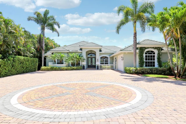 2 of 102 - 19560 Gulfstream Dr, Jupiter, FL
