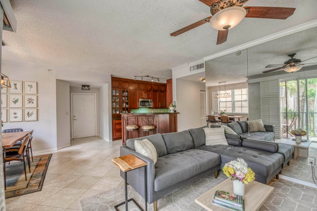 3 of 32 - 1805 N Flagler Drive #206, West Palm Beach, FL