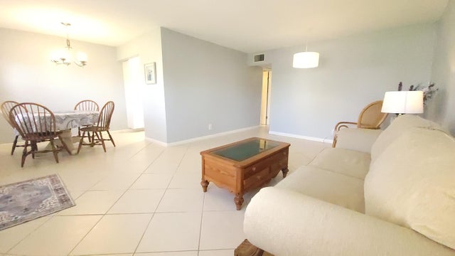 2 of 51 - 58 Coventry C, West Palm Beach, FL