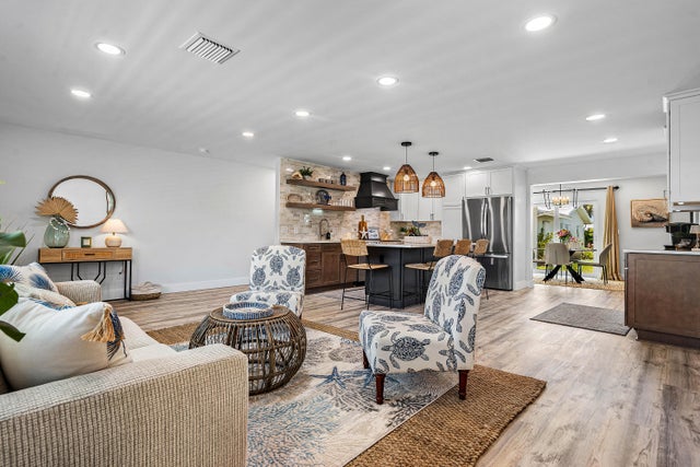 2 of 40 - 2015 Sw 18th Drive, Boynton Beach, FL