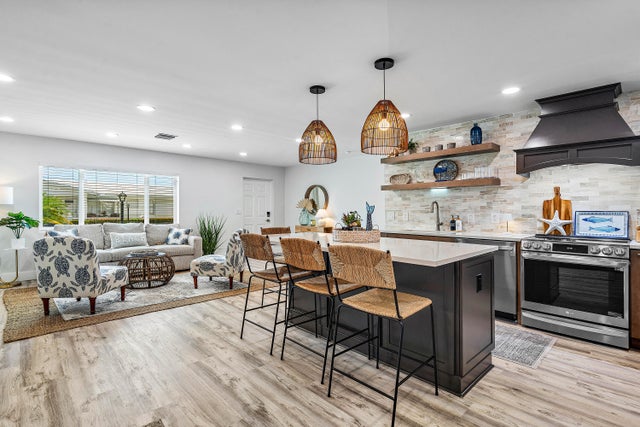 4 of 40 - 2015 Sw 18th Drive, Boynton Beach, FL