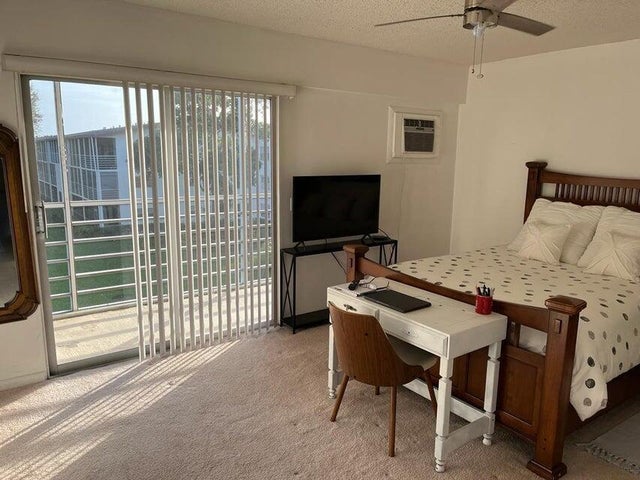 3 of 5 - 622 Fanshaw O #622, Boca Raton, FL