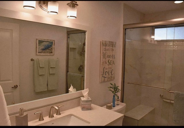 4 of 18 - 1101 Sun Terrace Court, Palm Beach Gardens, FL