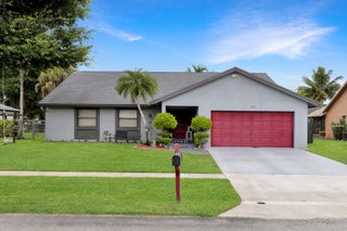 Photo of Listing #RX-11102734