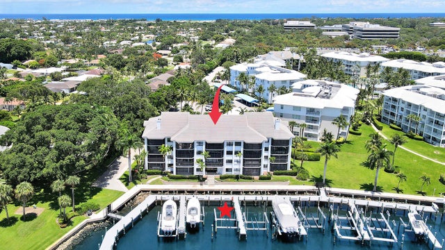 4 of 75 - 543 Bay Colony Drive N #slip 8, Juno Beach, FL