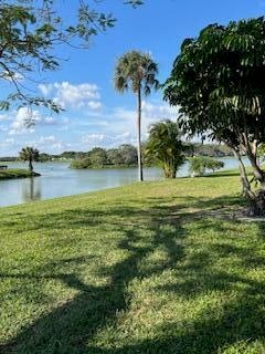 1 of 5 - 224 Seville J, Delray Beach, FL