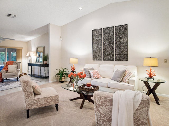 3 of 35 - 3766 Spring Crest Court, Lake Worth, FL