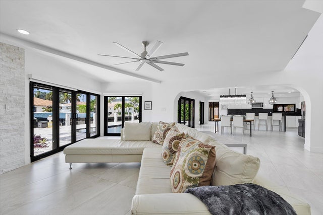 3 of 49 - 2800 Ne 48th Street, Lighthouse Point, FL