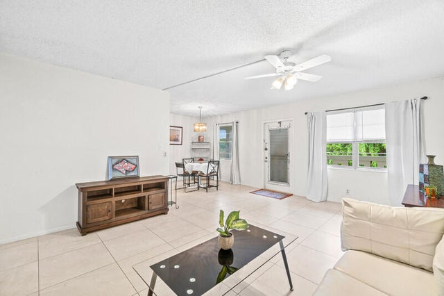 4 of 17 - 3051 Ainslie D, Boca Raton, FL